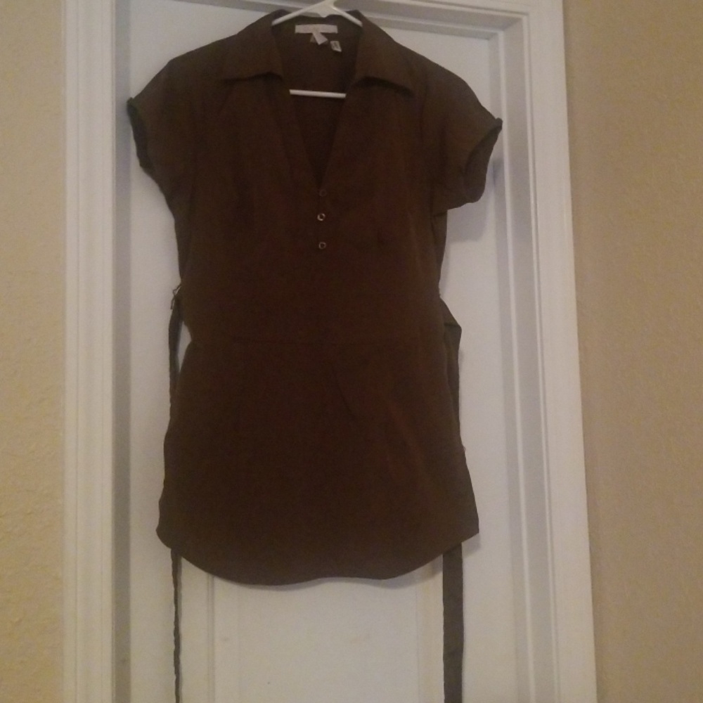 Charlotte Russe medium Brown Tuxedo Top EUC Tie